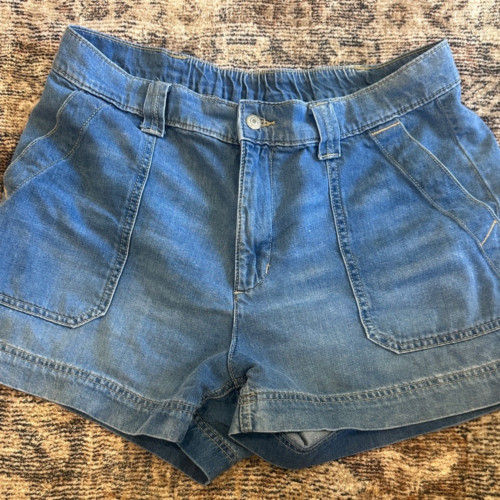 Old Navy Classic Blue Jean Shorts